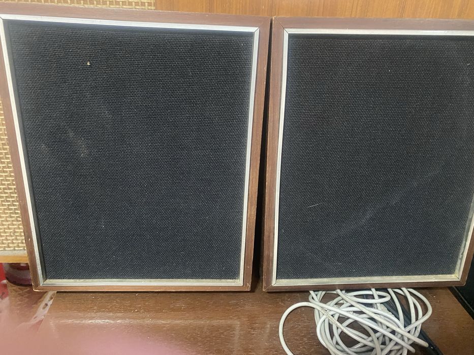 Aparelho de Som RISING 8-Track Player (Anos 70) + Colunas – A Funcionar