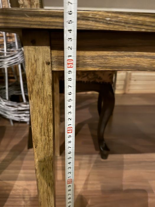 Oddam za darmo- stolik i lampe