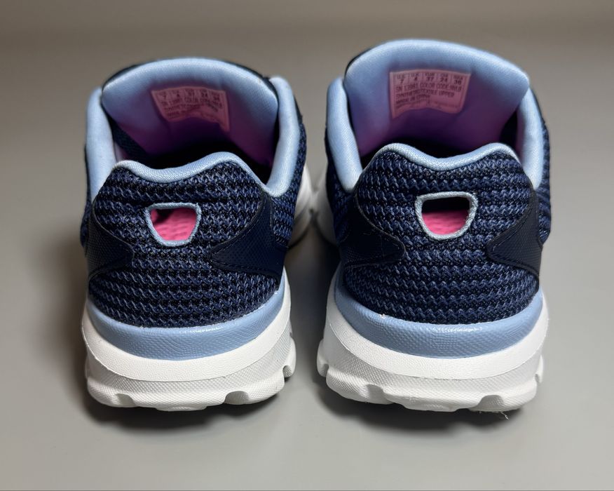 Skechers  37 р. Go Walk 3 жіночі кросівки