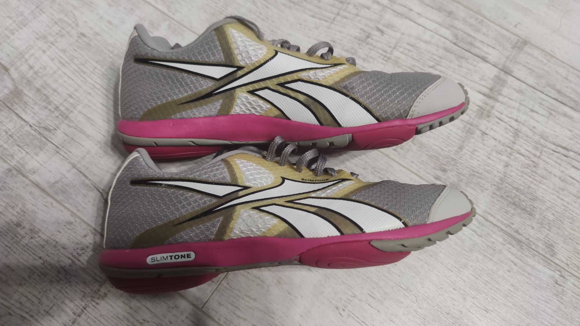 Reebok slim tone 550 .