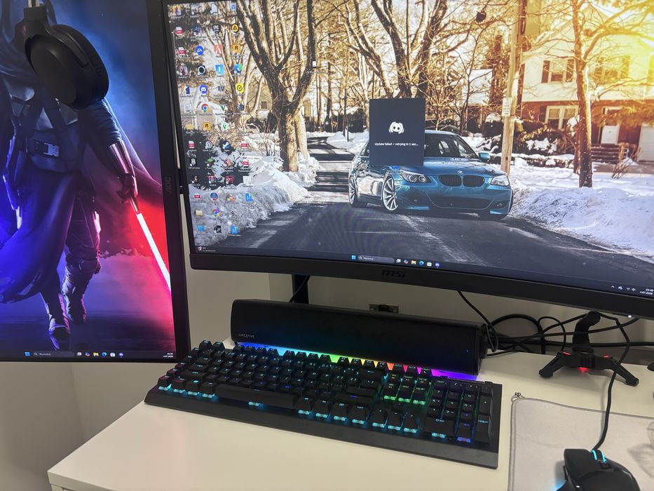 Komputer Ryzen 5 5600, radeon rx 9060xt, 16 gb ram + monitory i myszka