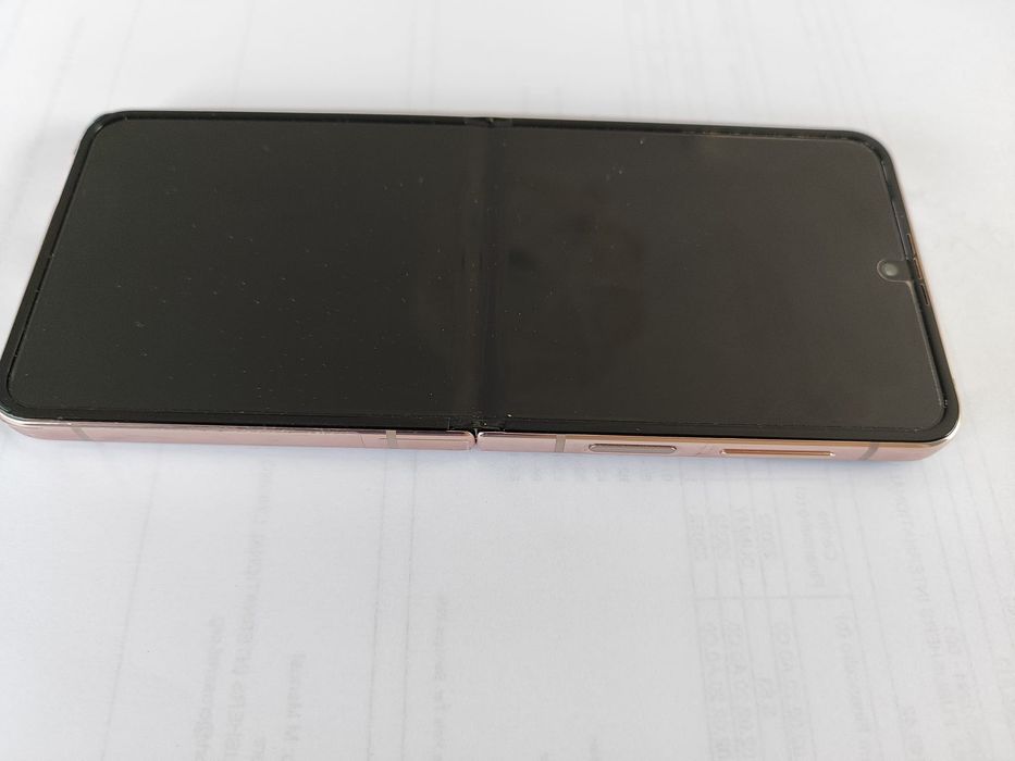 Samsung Z flip4 128gb