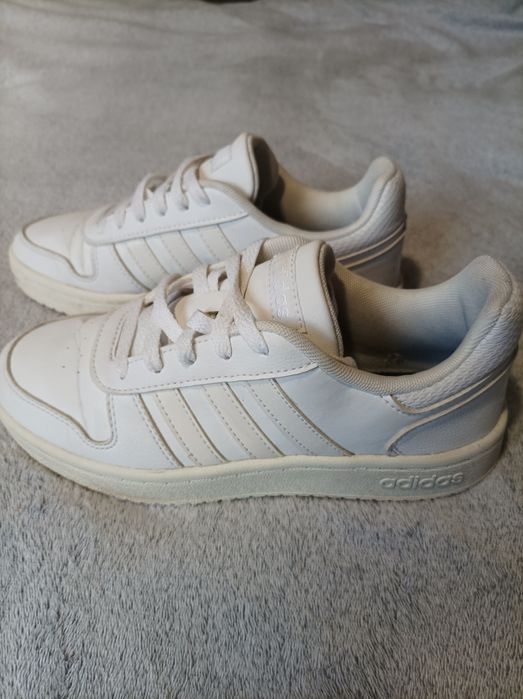 Buty Adidas sportowe damskie 36