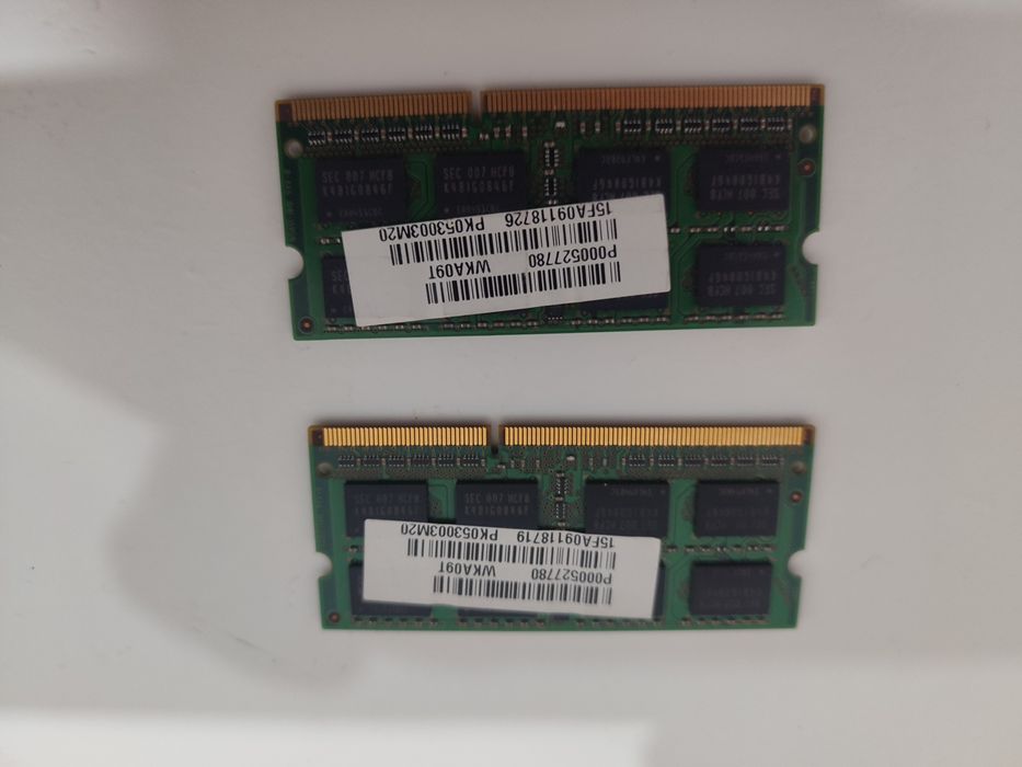 RAM portátil 2×2GB DDR3 1066MHz (PC3-8500S) Samsung