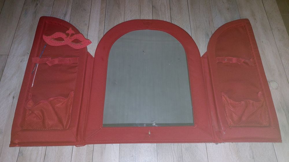 Espelho Janela Castelo 51 x 42 cm