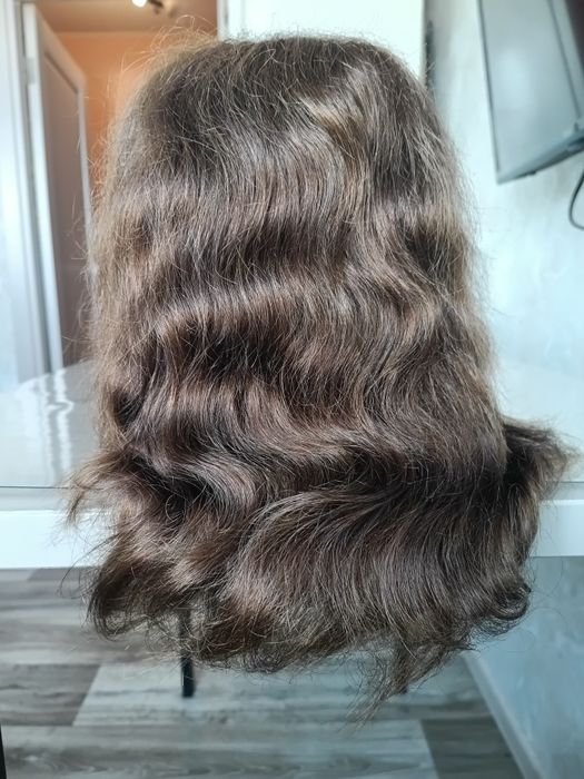 Перука з натурального волосся