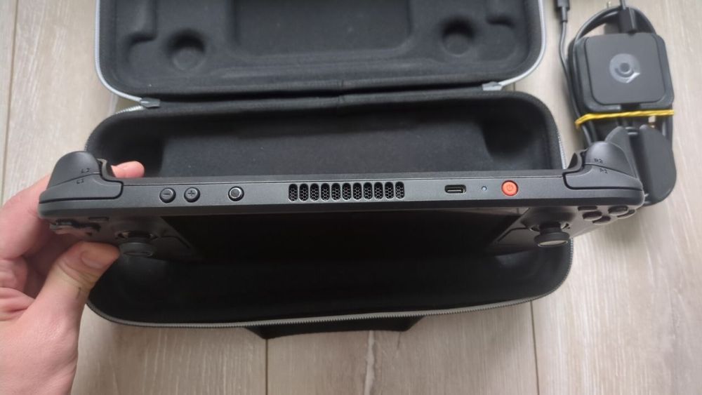 Steam Deck OLED 512 в ідеальному стані