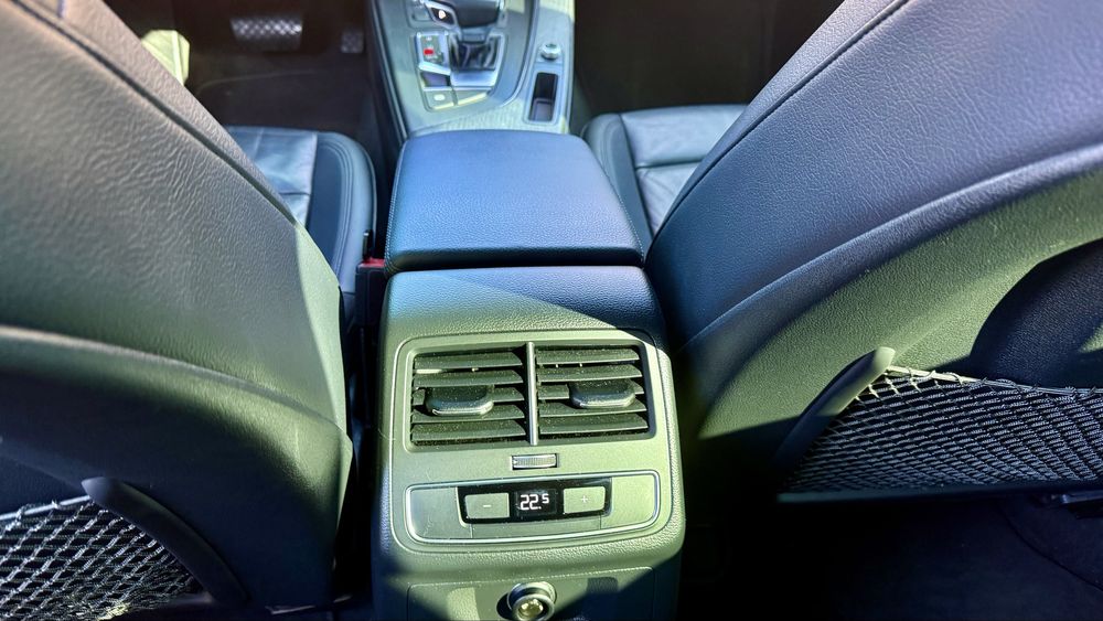 Audi A4 Sline 2017р
