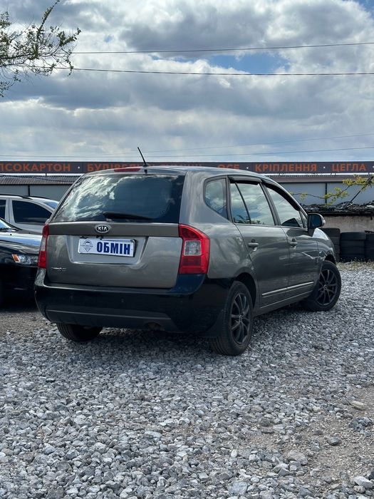 Продам  Kia Carens 2010 рік можлива розстрочка, кредит, обмін!