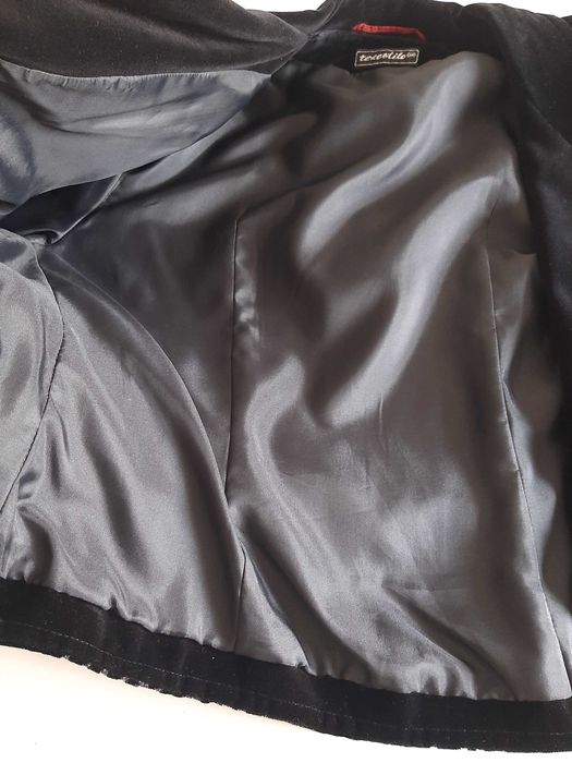 Casaco de Veludo Veste L. Novo