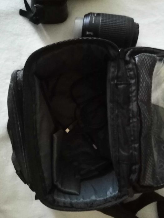 Aparat Nikon D80 + obiektywy +lampa