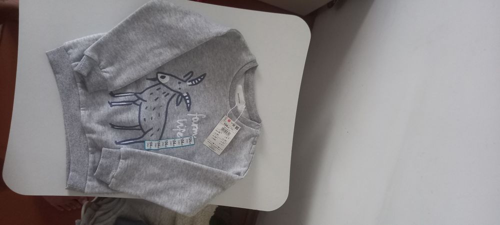 Кофтинки для дівчаток,хлоп'яток