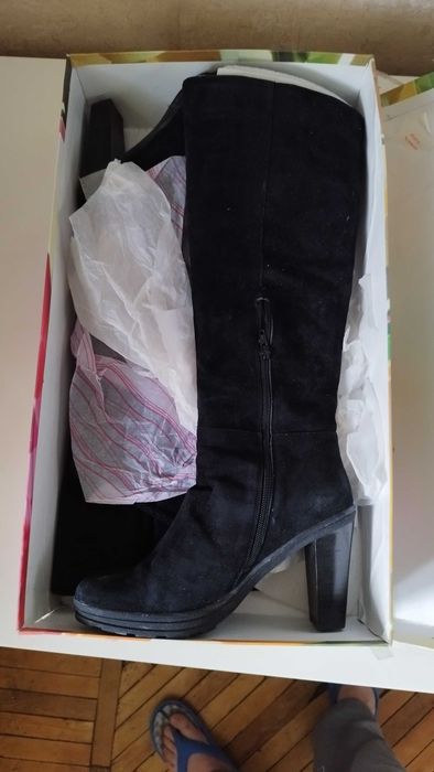 Braska сапожки з натуральної замші 41 розмір . підходить  на 40