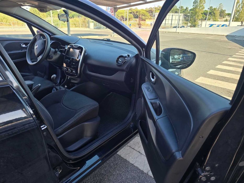 Renaut clio VI 1.2 16 v