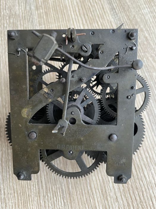 Механізм настінного годинника Kienzle