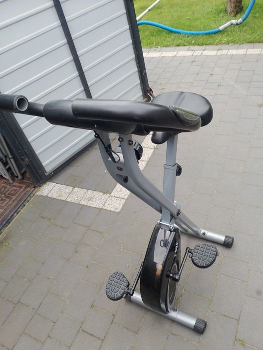 Rower stacjonarny magnetyczny.