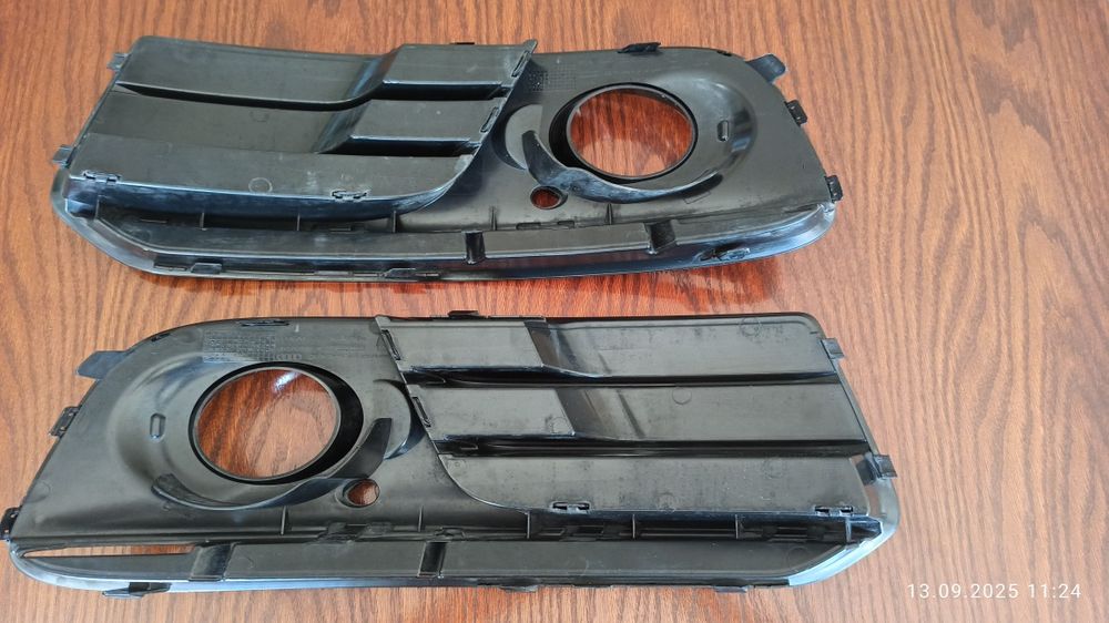 Решетки бампера Ауди q5 ОРИГИНАЛ.