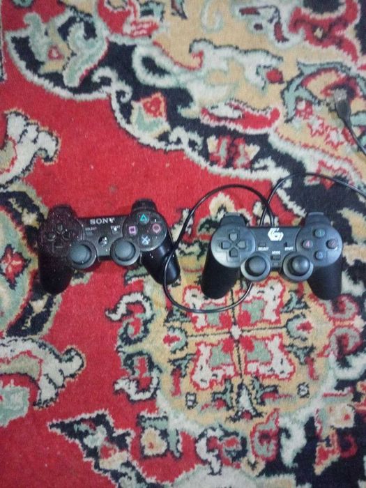 Продам ps4 на прошивке