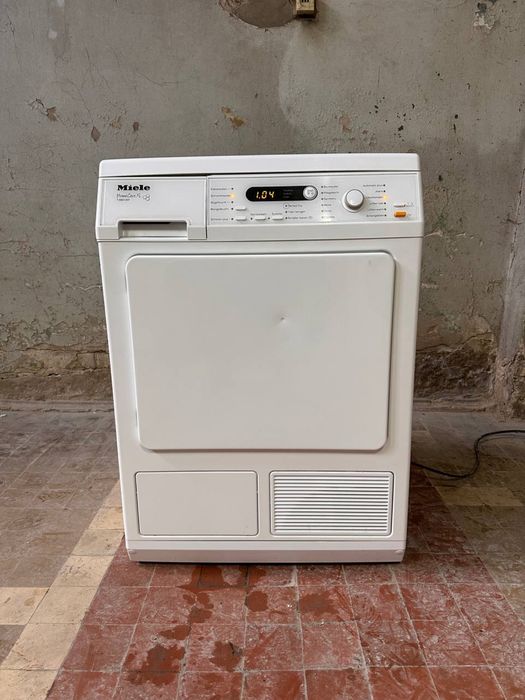 Сушильна машина miele t8827wp сушка для одягу