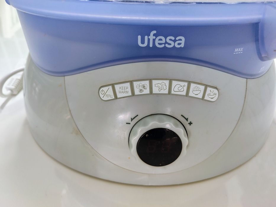 Máquina de Cozer a Vapor Ufesa CV3000