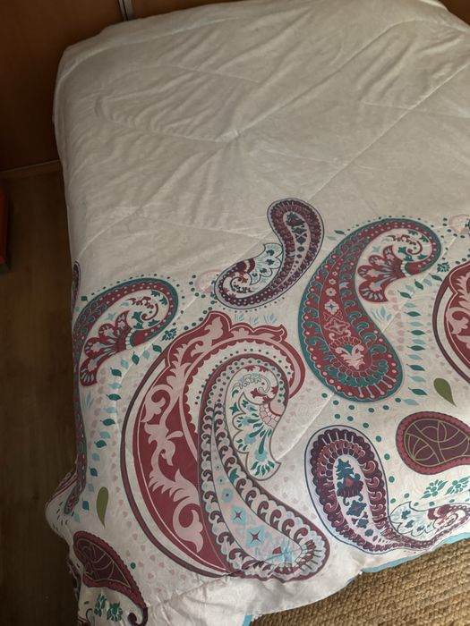 Edredon floral com dois lados