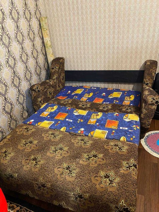 Диван малютка 1500 грн