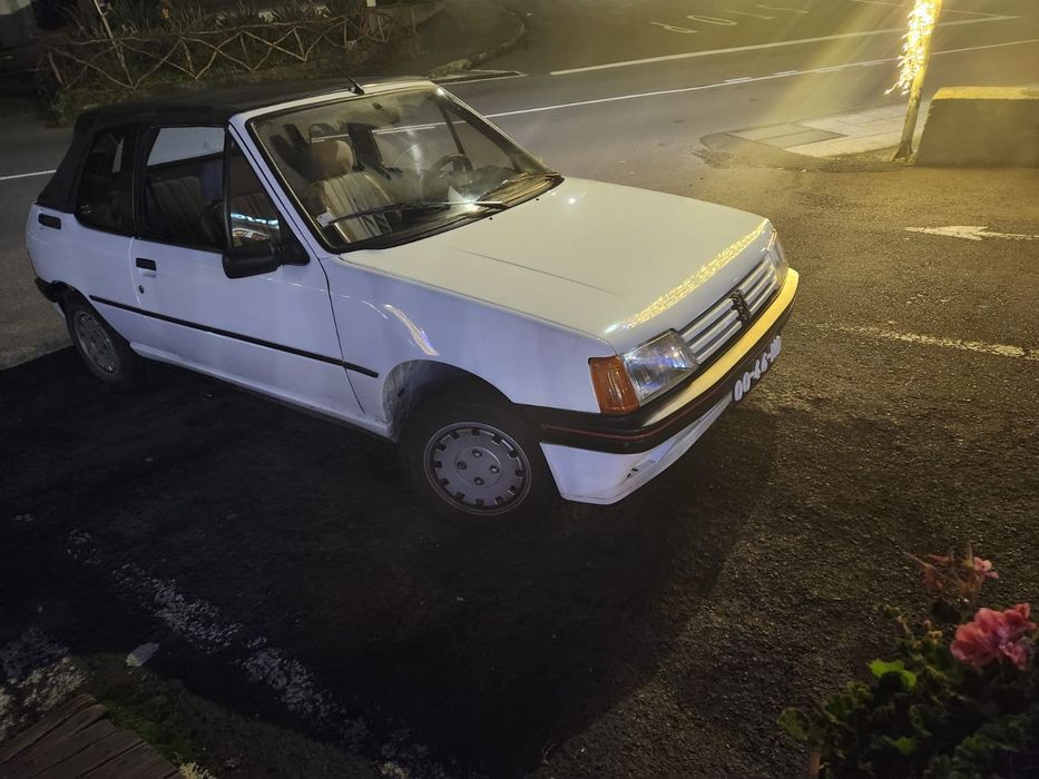 Peugeot 205 CT 1987