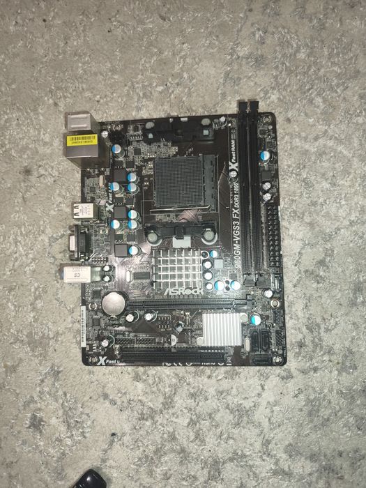 Материнская плата ASRock 960GM-VGS3 FX (Socket AM3+ / DDR3)