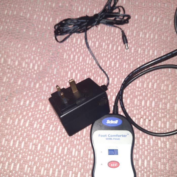 Масажери для ніг Scholl з підігрівом.