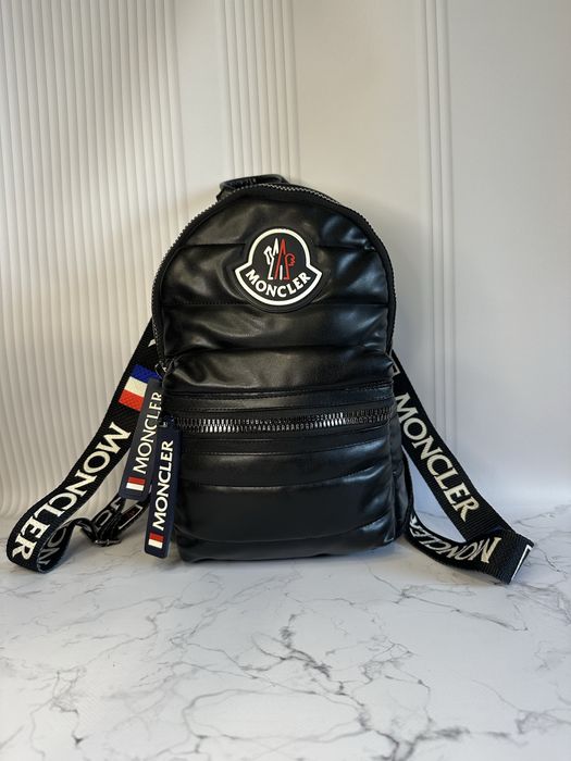 Рюкзак  дутик moncler