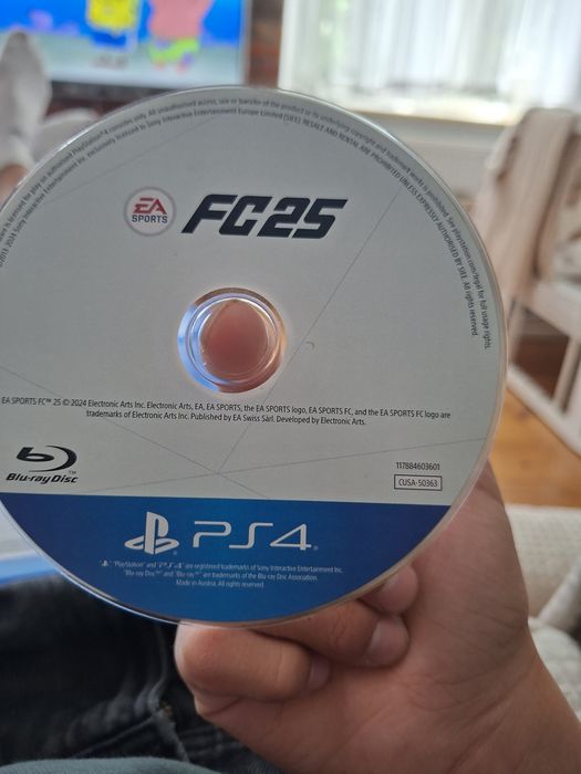 Gra FC25 Na PS4 używana ODBIÓR OSOBISTY!!!!