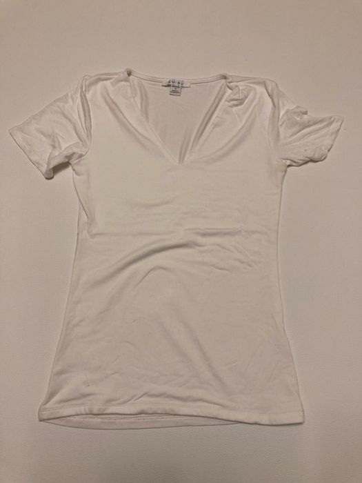 Duas camisolas justas tamanho S