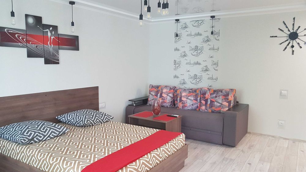 Посуточно, почасово( 2 ч-500 грн, 3ч-550 грн) Артем, 95 КВАРТАЛ