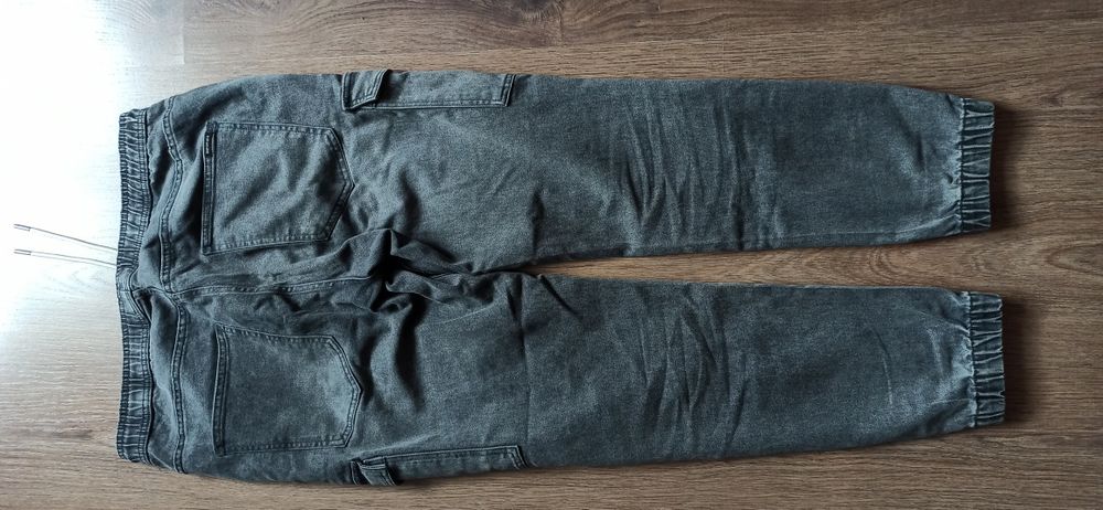 Spodnie męskie joggery SINSAY MEN roz. 34