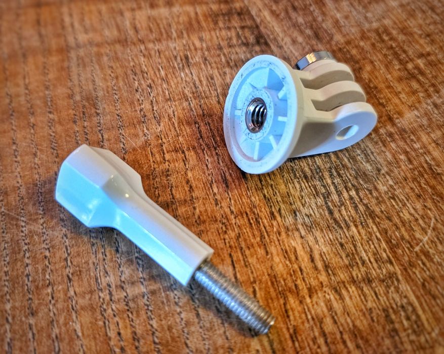 Kamerka sportowa Yi 4k + akcesoria