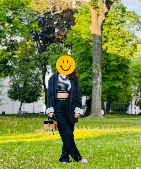 Жіночий піджак Cher17 , розмір xs-s.