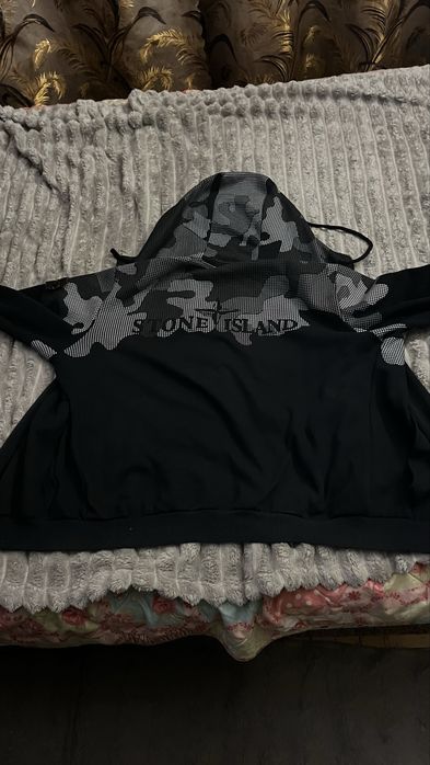 Продас кофту STONE ISLAND