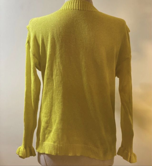 Camisola amarela zara