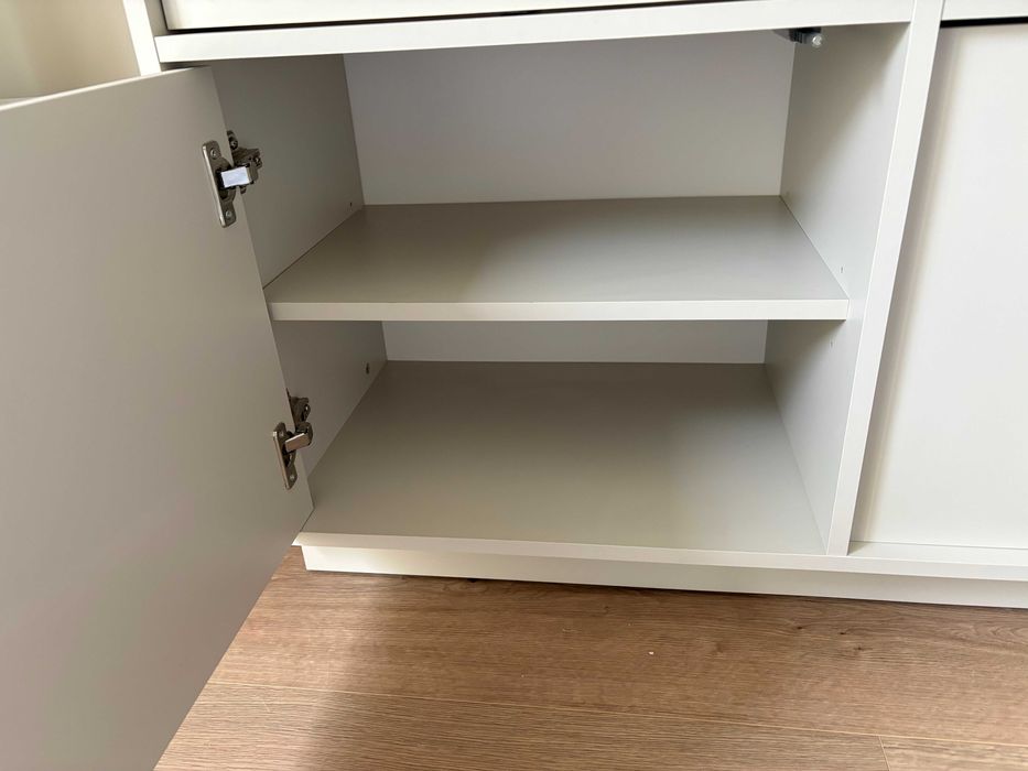 Aparador Selsey 3 portas com gavetas – 154 cm – bege acinzentado