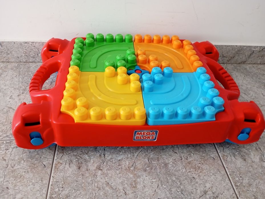 Mega Blocks - mesa de jogo de encaixe - 58*40 cm