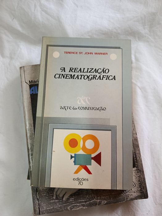 Livros antigos diversos