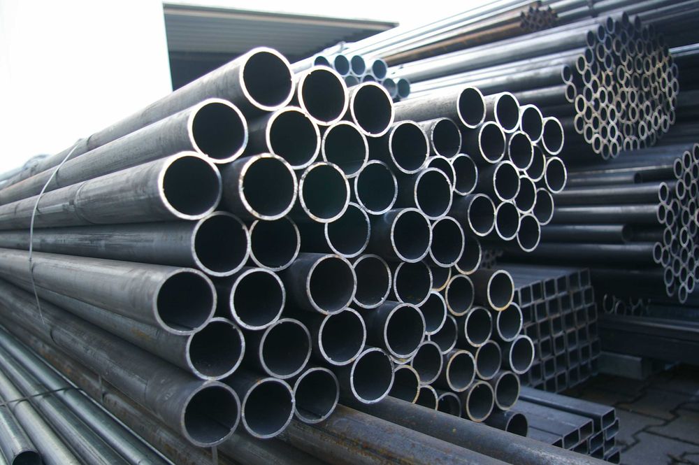 Profile zamknięte, stalowe RURY, słupy, słupki, konstrukcje stalowe