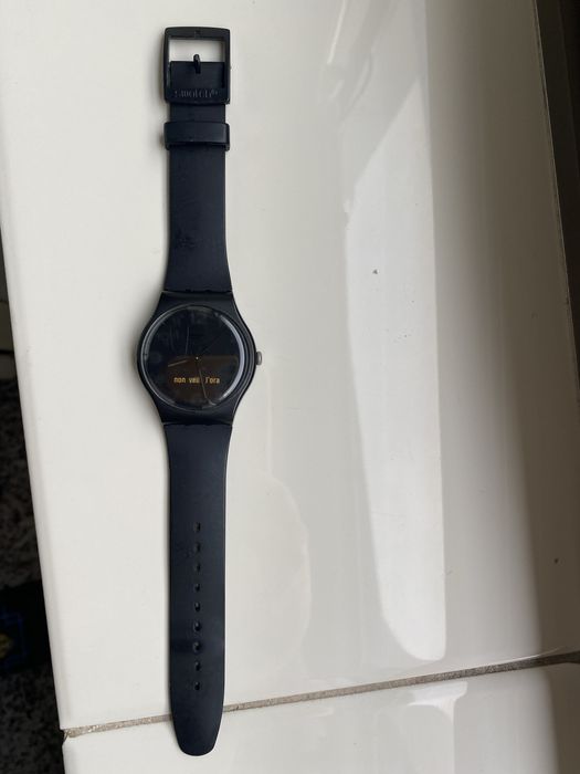 Relógio Swatch preto