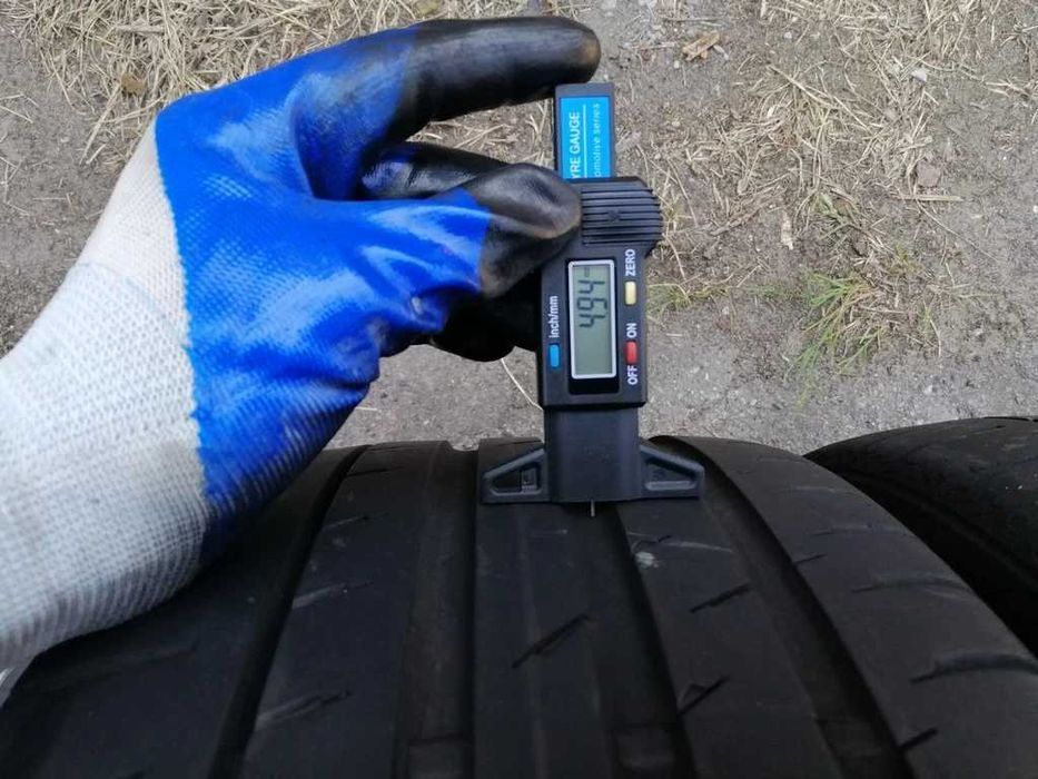 235/40 R19 96W Continental ContiSportContact3 літо 2штуки шини б/у