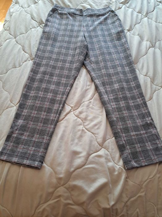 Damskie spodnie materiałowe