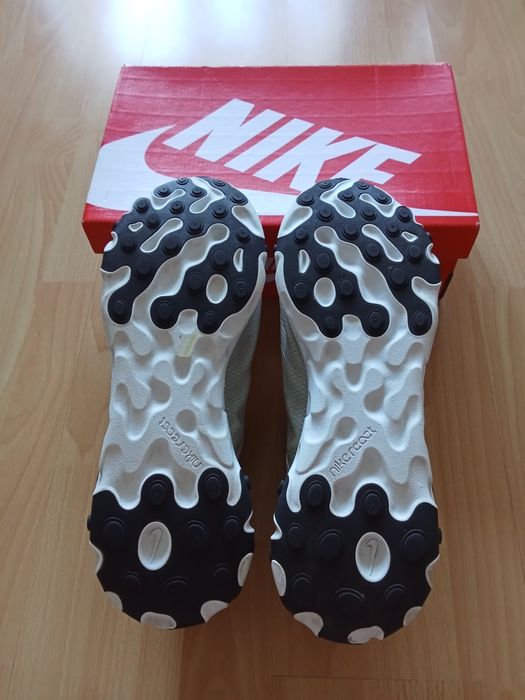 Кросівки Nike React Element розмір 48