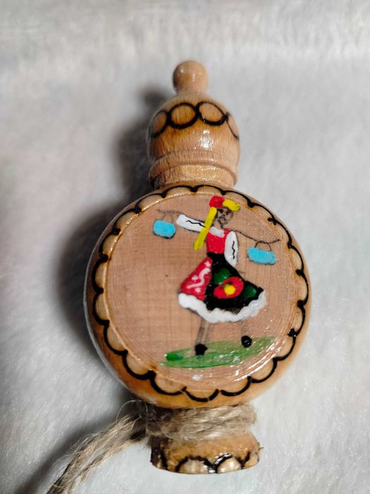 Butelka na  Bułgarski olejek różany