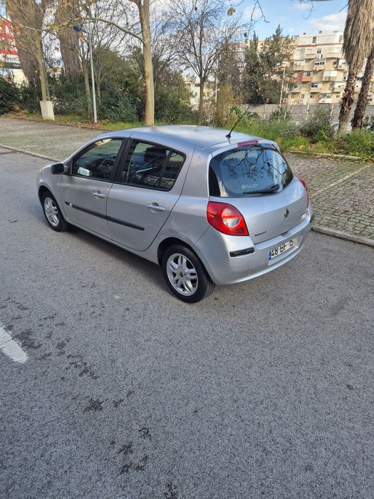 Renault clio 1.2 16v exclusive AC