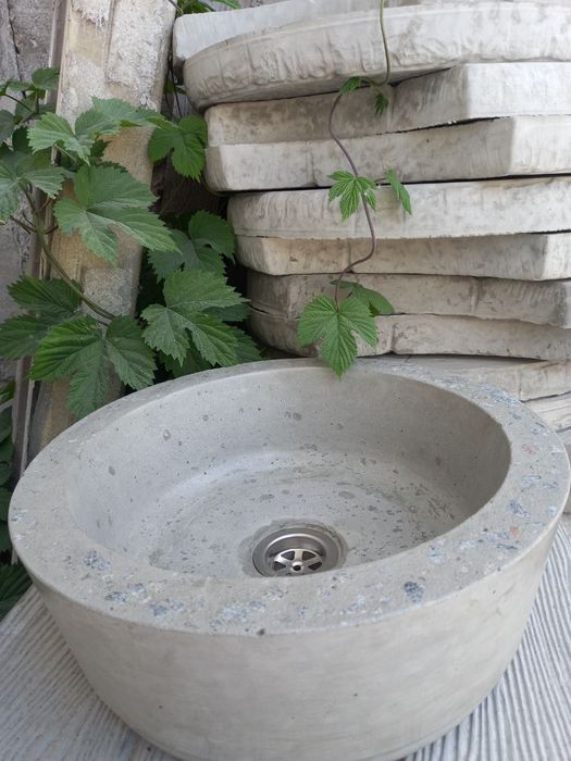 З бетону,  лофт , хайтек