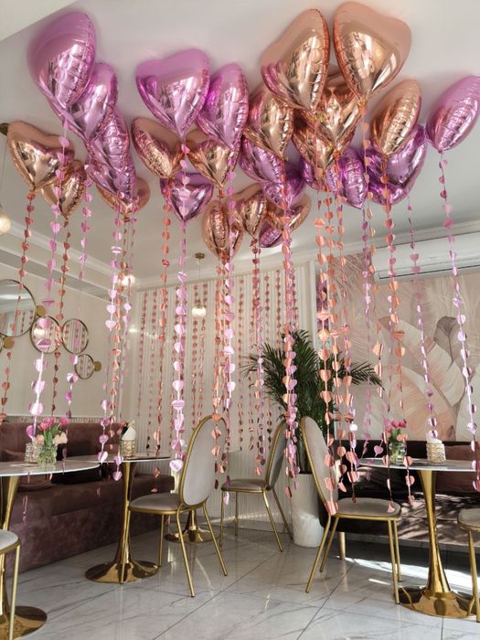 Оформлення бізнесу до дня Святого Валентина. Гелієві кульки, доставка